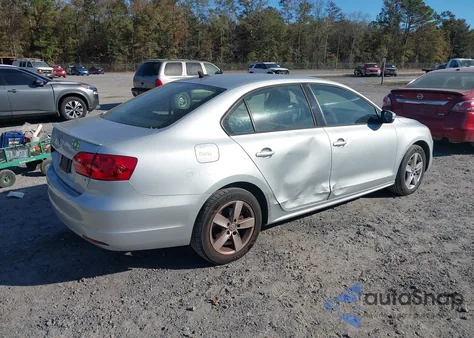 2012 Volkswagen Jetta 2.0L Tdi from USA, damaged, VIN 3VWLL7AJ7CM312383
